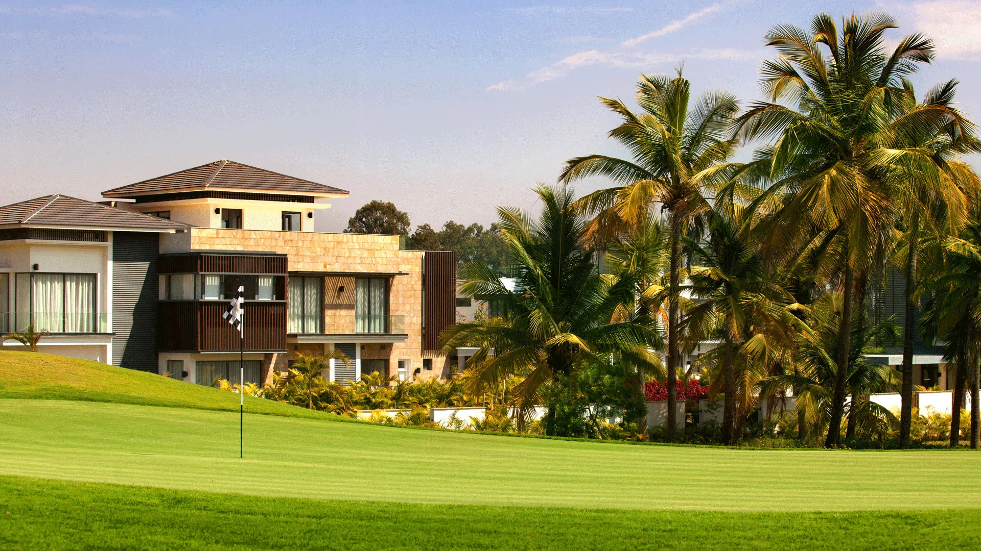 Featured Image of Prestige Golfshire