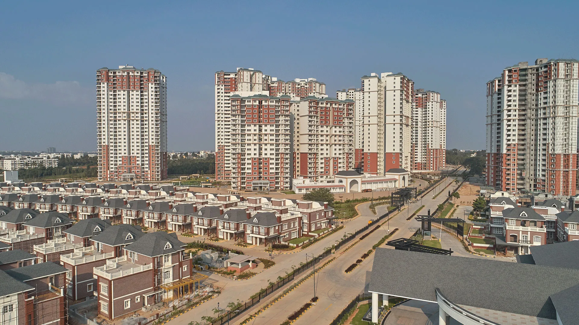 Featured Image of Prestige Lakeside Habitat - Apartments